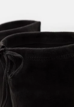 Anna Field Overknee Laarzen - Black 11 Anna Field Overknee Laarzen - Black -Anna Field 0991f657a3ae460ca64e6169695e5e0c