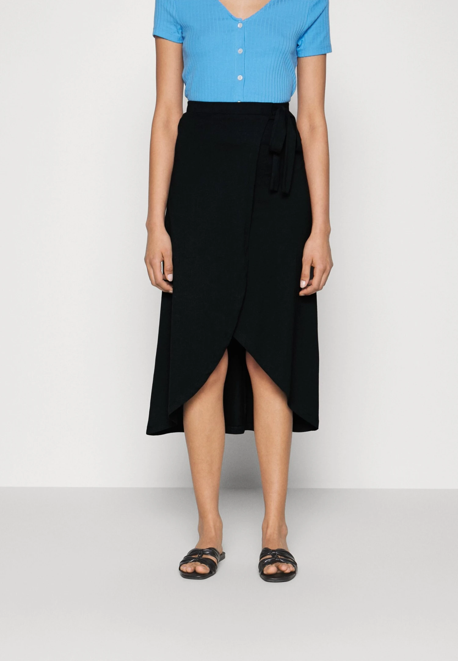 Anna Field Basic Wrap Over Midi Skirt- A-Lijn Rok - Black 1 Anna Field Basic Wrap Over Midi Skirt- A-Lijn Rok - Black