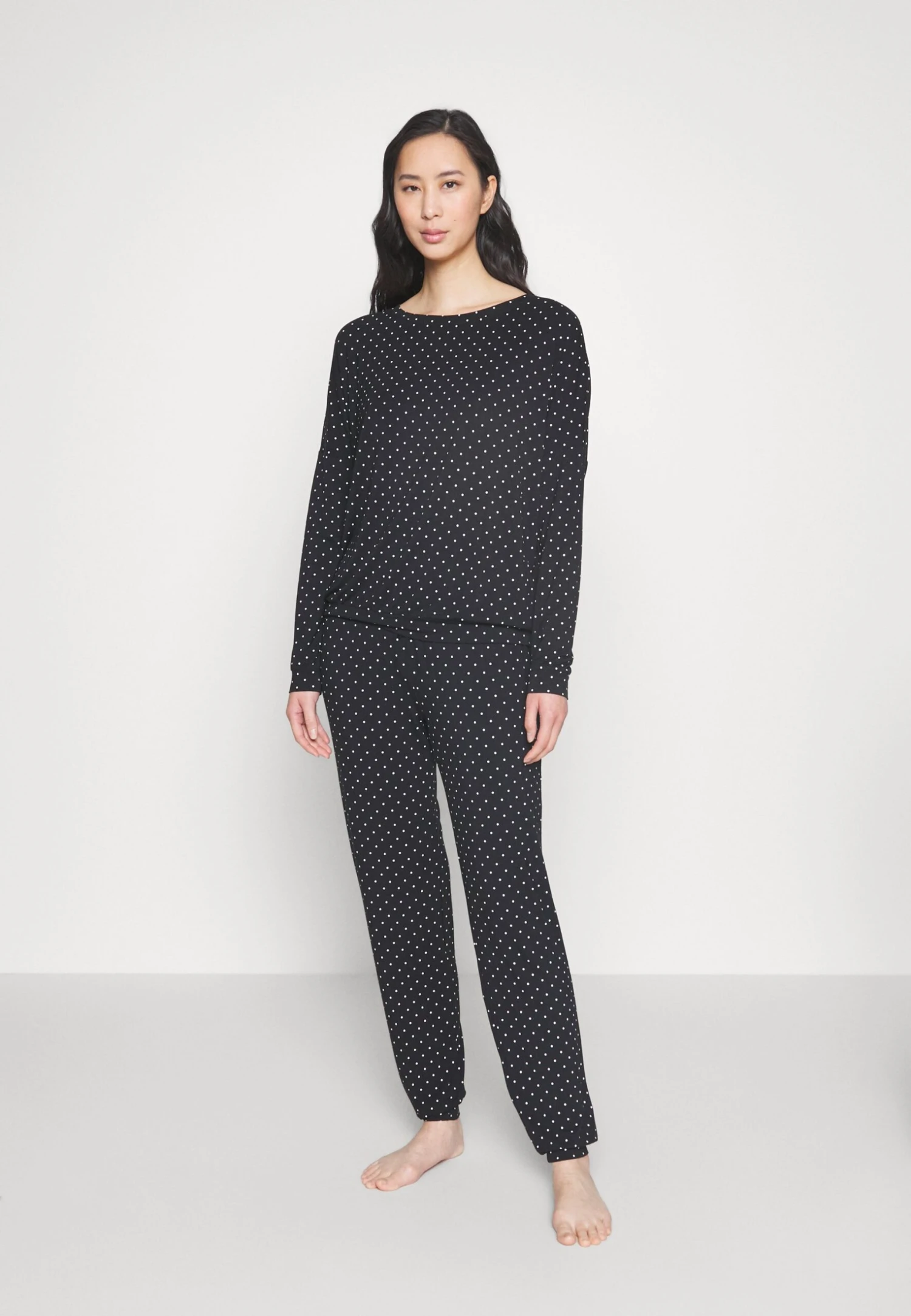 Anna Field Pyjama - Black/White 1 Anna Field Pyjama - Black/White