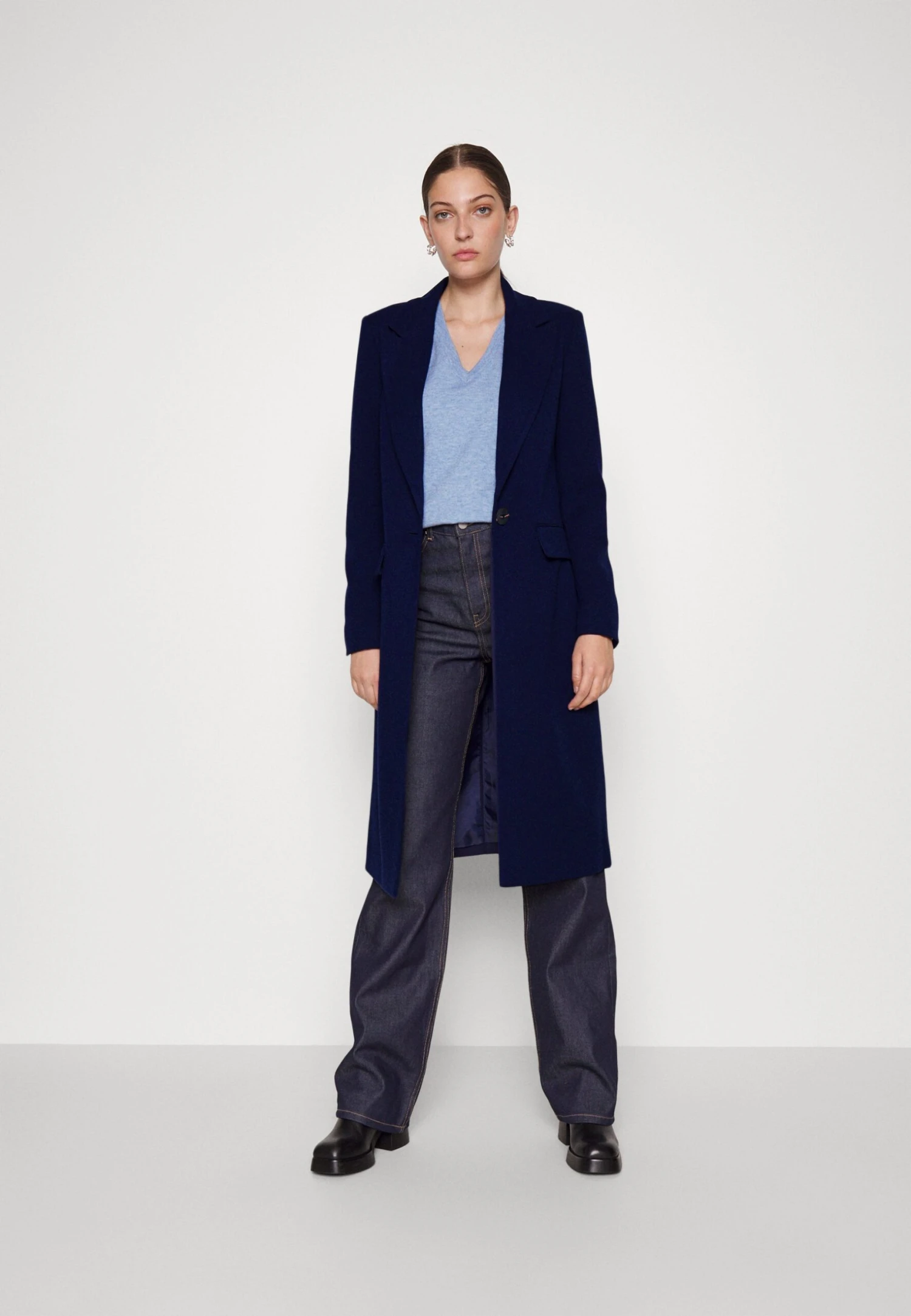 Mantel -Dark Blue 2 Mantel -Dark Blue - Image 2