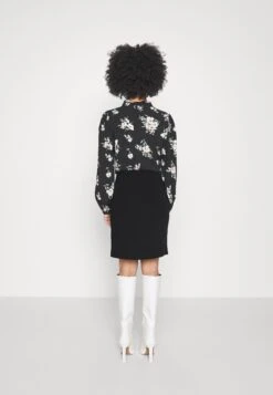 Panel Asymmetric- Minirok - Black 7 Panel Asymmetric- Minirok - Black -Anna Field 65816e11d0f24c819909b07d5ed21ae4