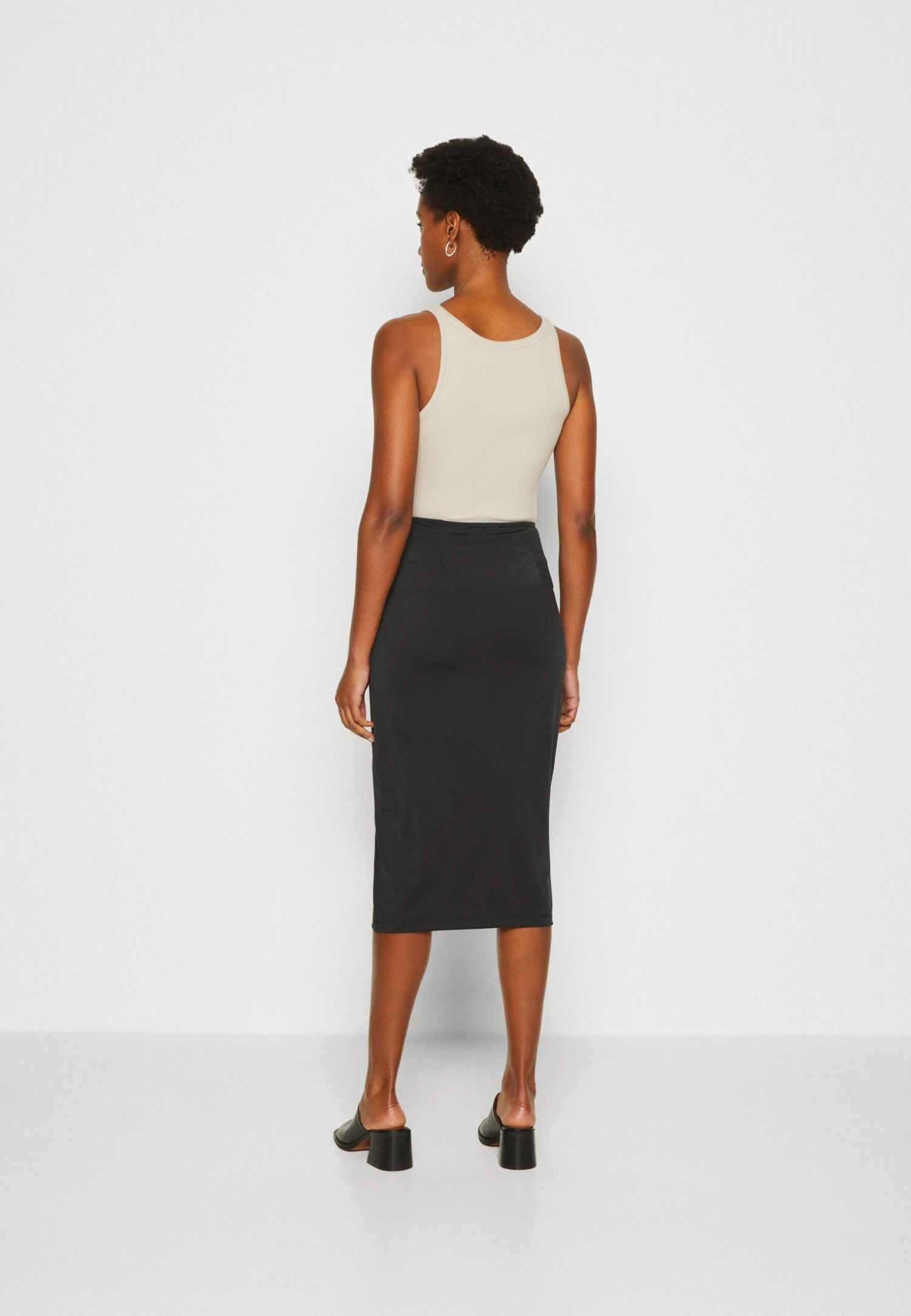 Anna Field Kokerrok - Black 3 Anna Field Kokerrok - Black - Image 3