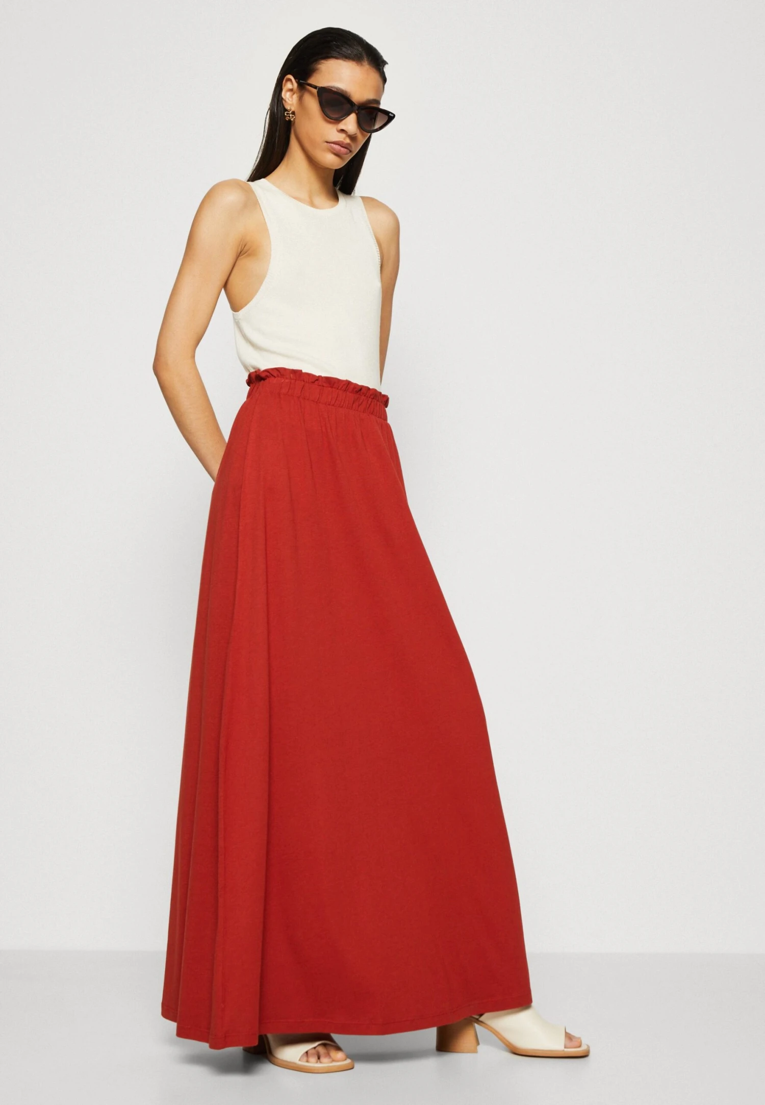 Anna Field Maxirok - Ochre 4 Anna Field Maxirok - Ochre - Image 4