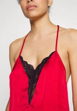 Anna Field 4 Piece Gift Set - Pyjama - Black/Red -Anna Field a10521718a4c403cb4dddeb555729aaf