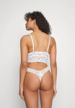 Anna Field 2 Pack Stella / 001 - White_402 - Pink - Bustier - 001 - White_402 - Pink 8 Anna Field 2 Pack Stella / 001 - White_402 - Pink - Bustier - 001 - White_402 - Pink -Anna Field a6a3b721c23043dfb85d4d4a19f6182e