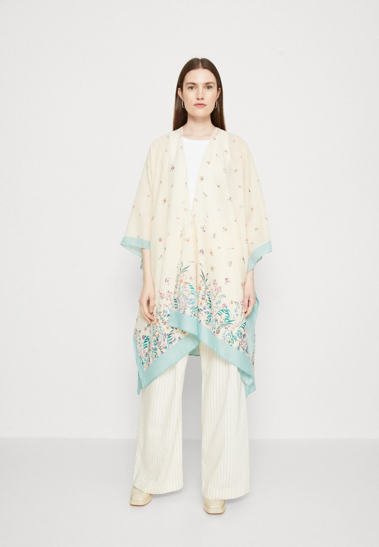 Anna Field Poncho - Yellow 1 Anna Field Poncho - Yellow