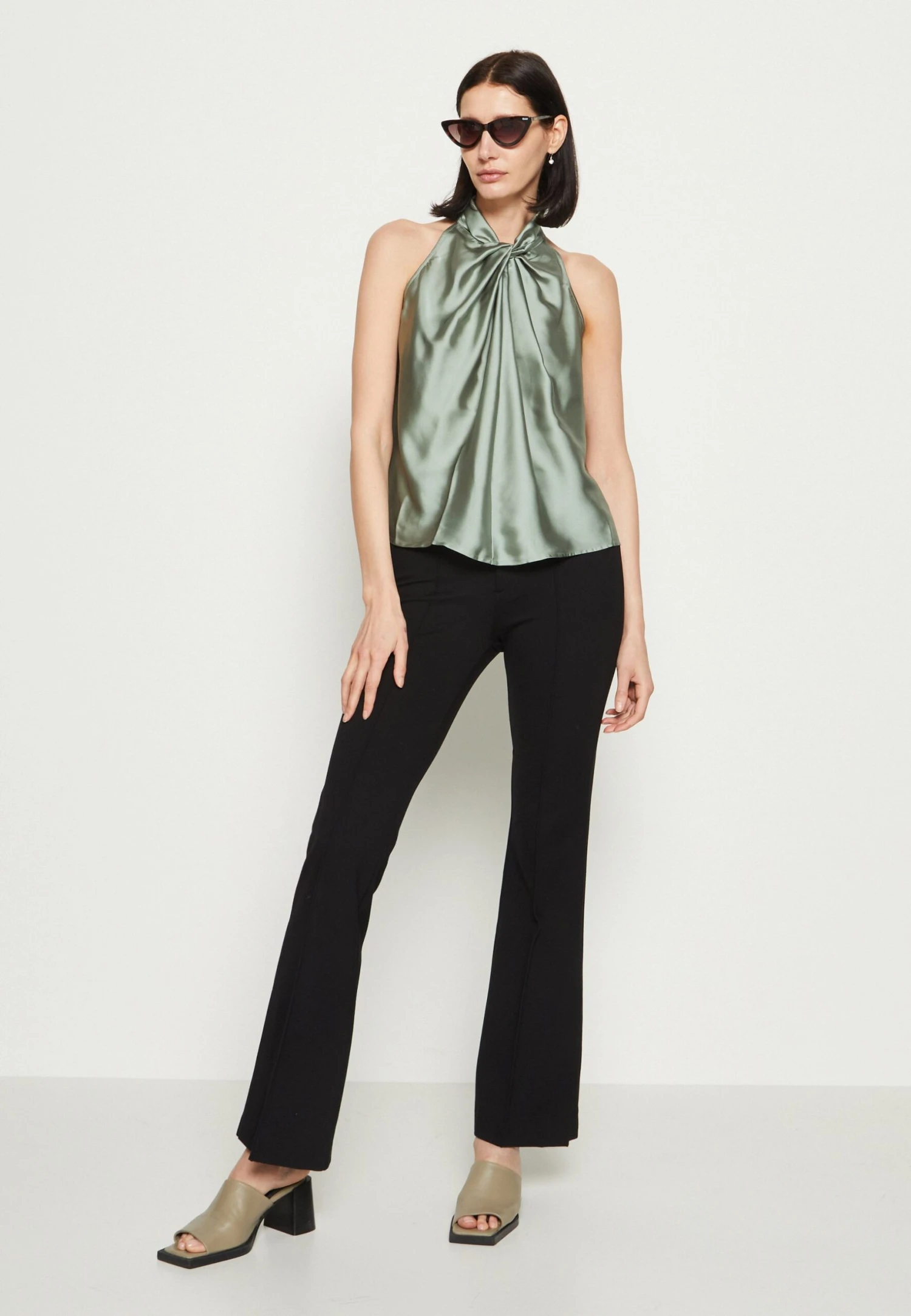 Anna Field Top - Light Green 4 Anna Field Top - Light Green - Image 4