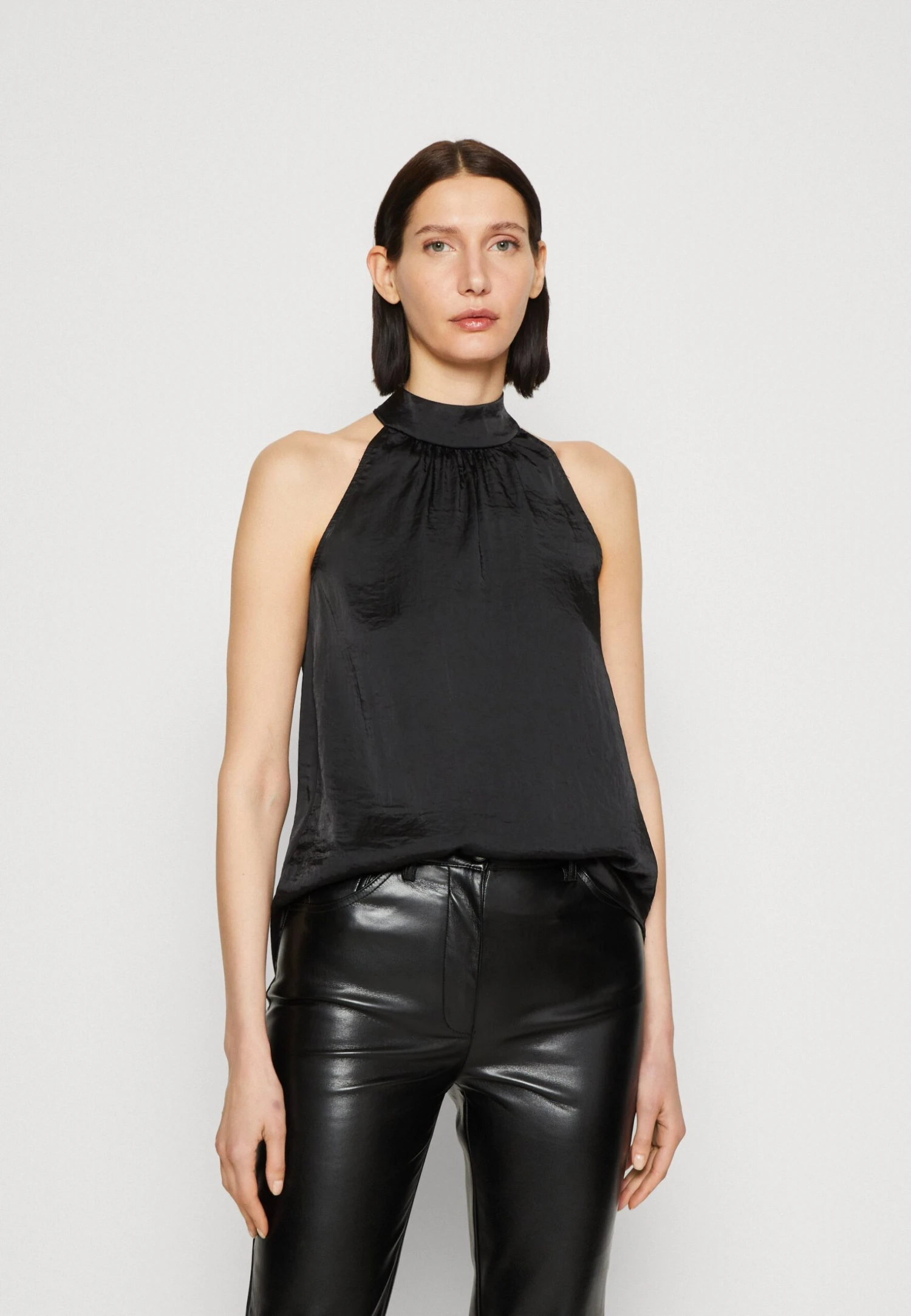 Anna Field Top - Black 1 Anna Field Top - Black