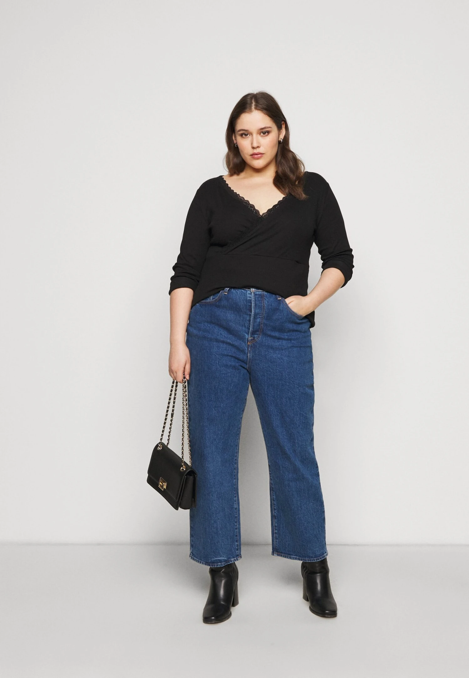 Longsleeve - Black 2 Longsleeve - Black - Image 2