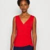 Anna Field Top - Red